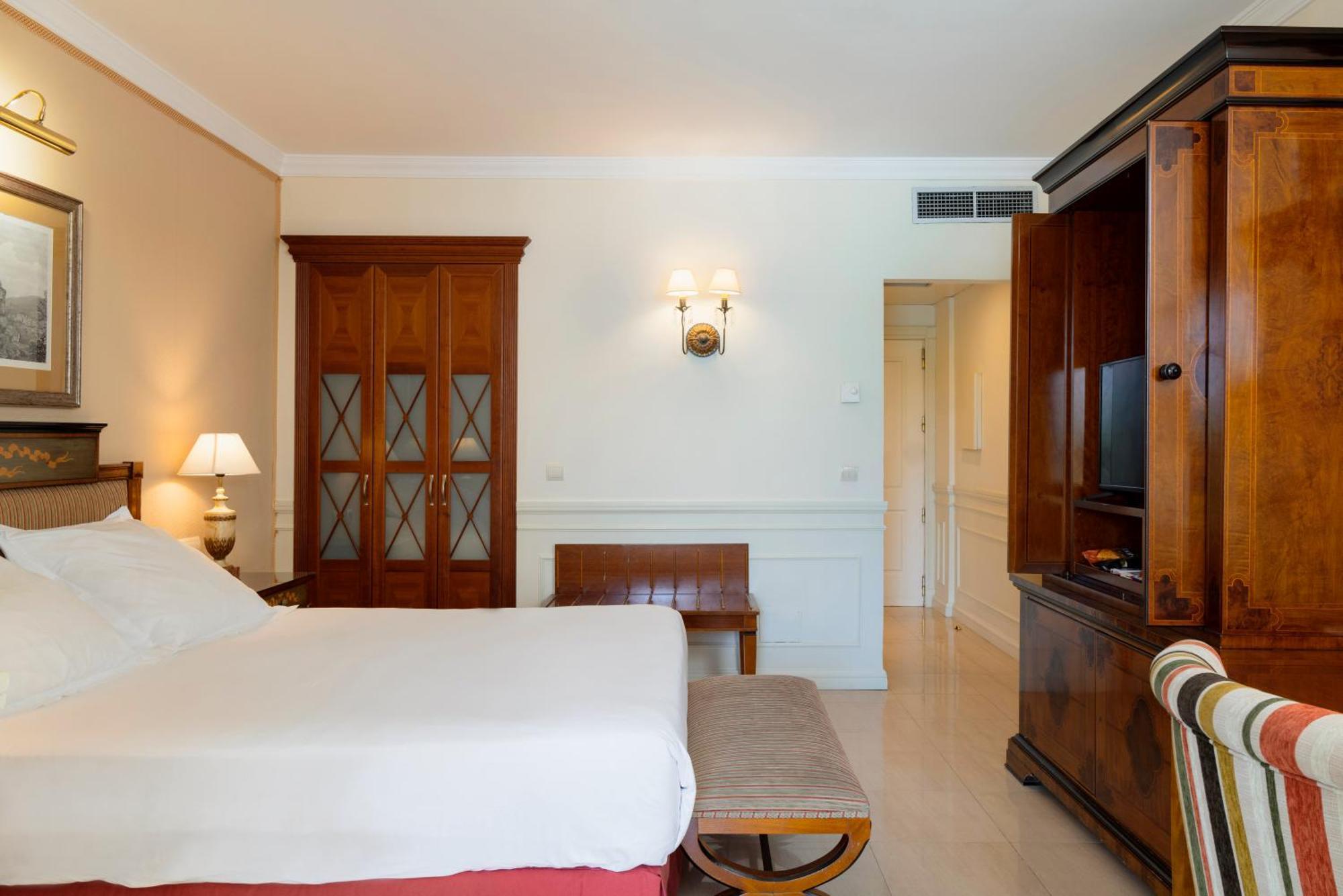 Guadalpin Suites Marbellac Extérieur photo